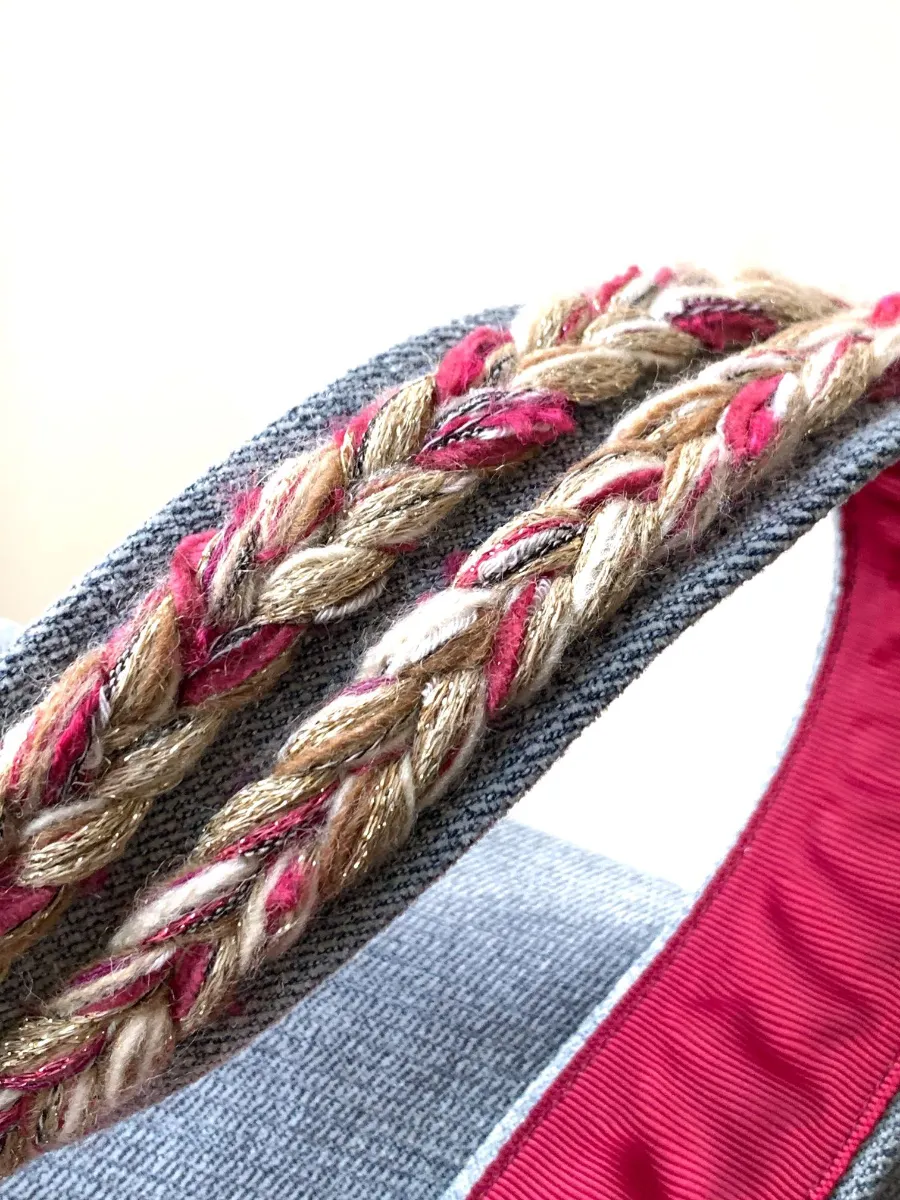 chanel_deauville_double_shoulder_bag_a91819_detail_03.jpg