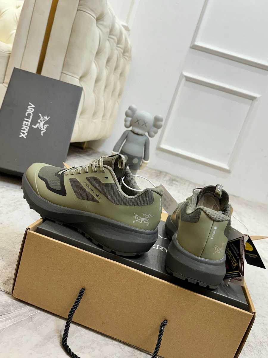 arcteryx-아크테릭스트레일러닝화-35-005.jpg